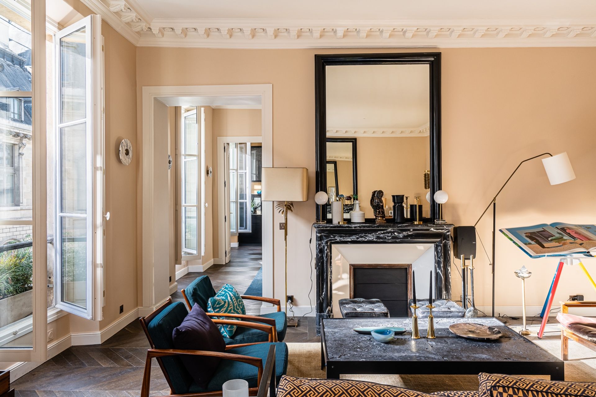 découvrez les meilleures offres pour l'achat d'un appartement à paris : annonces récentes, conseils d'experts et informations sur les quartiers prisés pour réussir votre investissement immobilier.