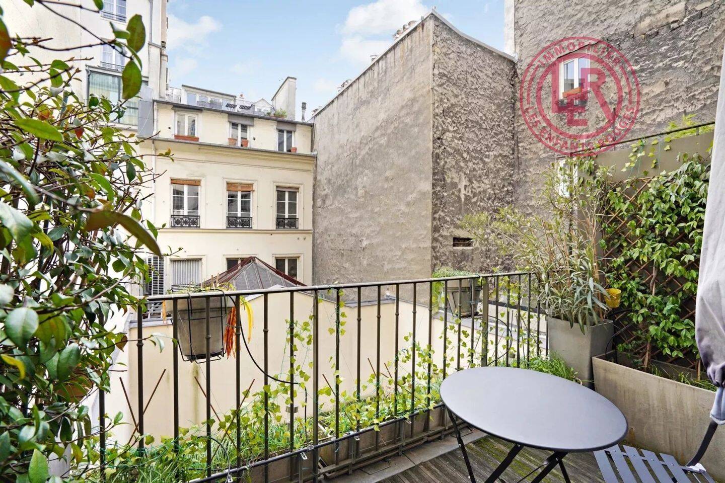 découvrez nos conseils et annonces pour l'achat d'un appartement à paris : prix, quartiers, astuces et nouveautés pour réussir votre acquisition immobilière dans la capitale.
