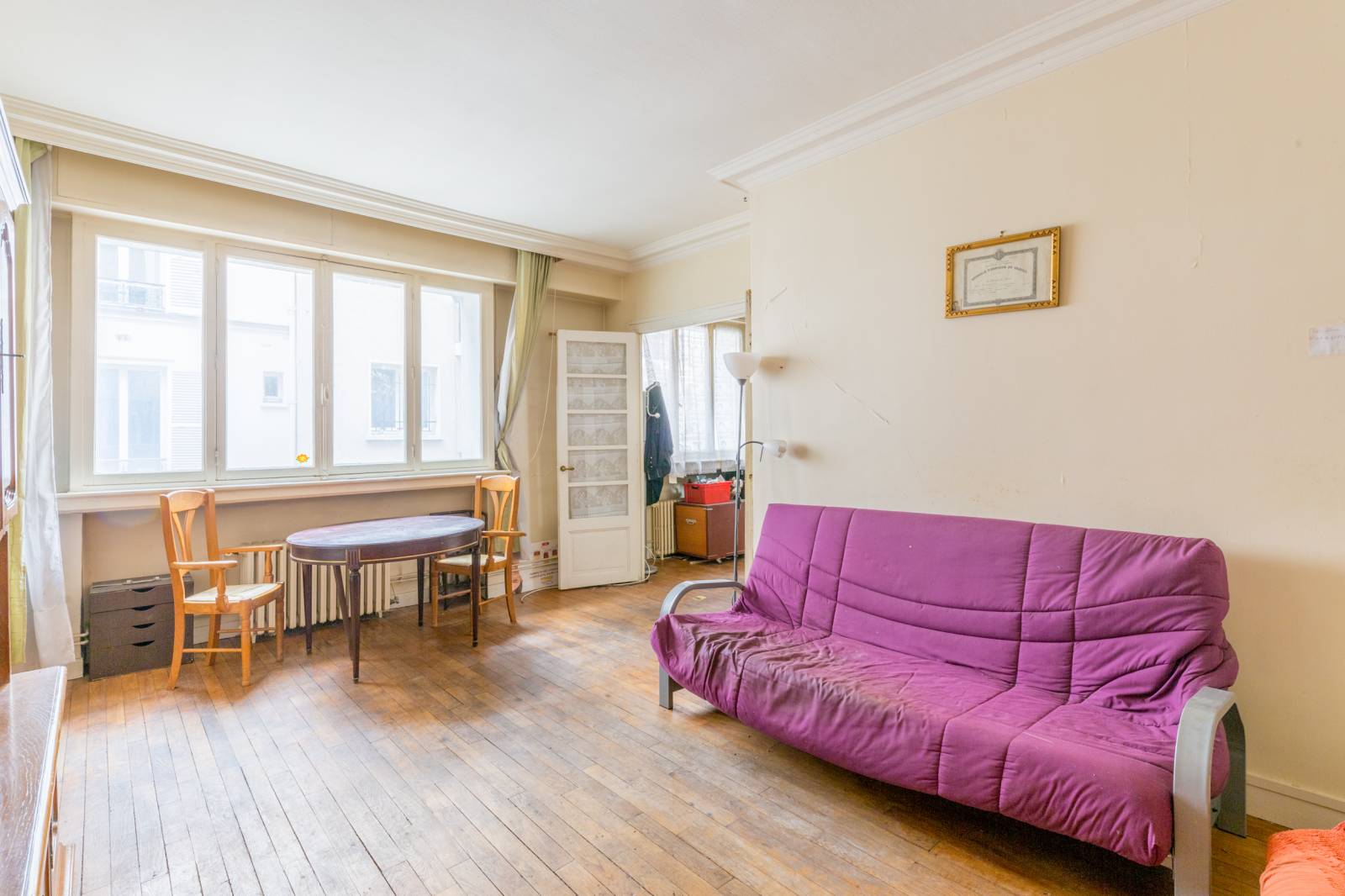 découvrez cet appartement à rénover situé dans le 6e arrondissement, idéal pour un projet personnalisé. profitez d'une localisation recherchée et d'un fort potentiel de valorisation.