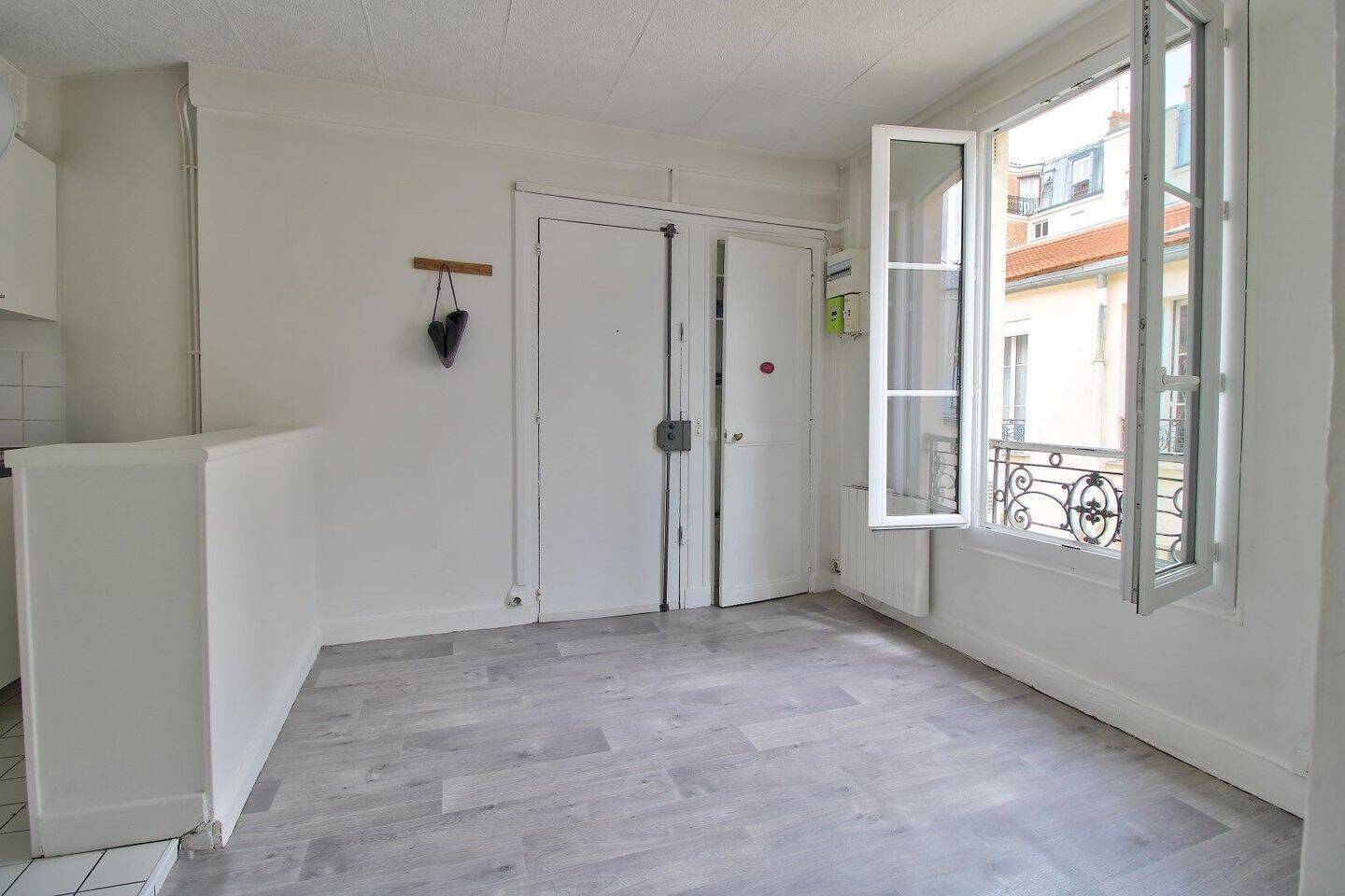découvrez nos annonces d'appartements à rénover à paris 20. idéal pour investisseurs ou passionnés de travaux, saisissez l'opportunité de créer votre espace sur-mesure dans un quartier attractif de la capitale.
