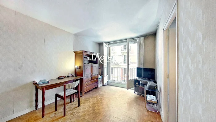 découvrez nos appartements à rénover à paris : des biens uniques à transformer selon vos envies, idéaux pour investisseurs ou amateurs de projets de rénovation. saisissez l’opportunité de vivre ou d’investir dans la capitale !