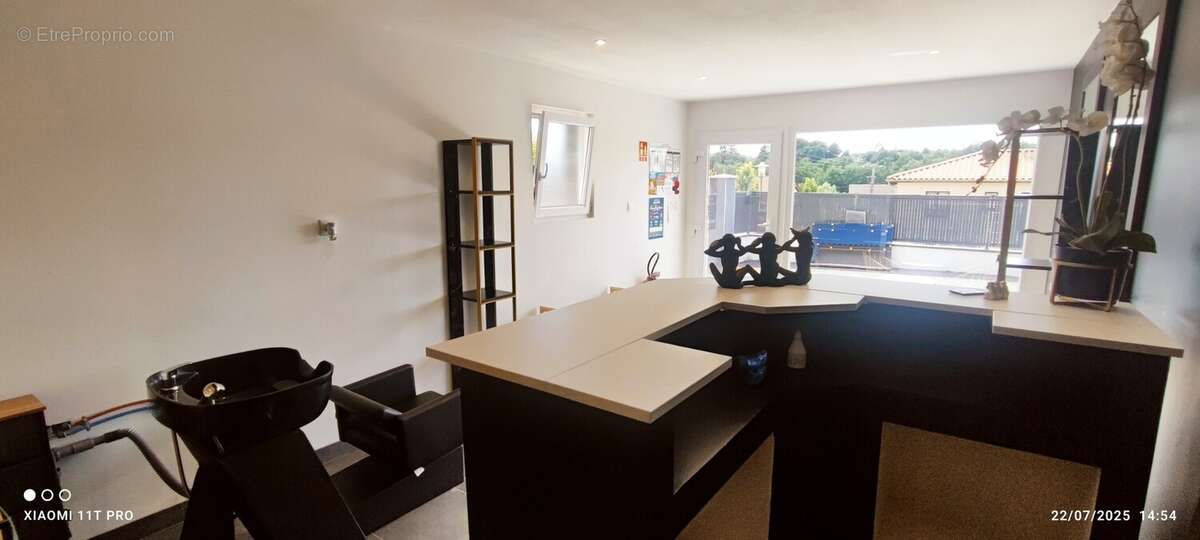 découvrez les services d'un architecte intérieur à châtillon en 2025. transformez vos espaces avec des designs modernes et fonctionnels qui reflètent votre style personnel tout en maximisant le potentiel de votre intérieur.