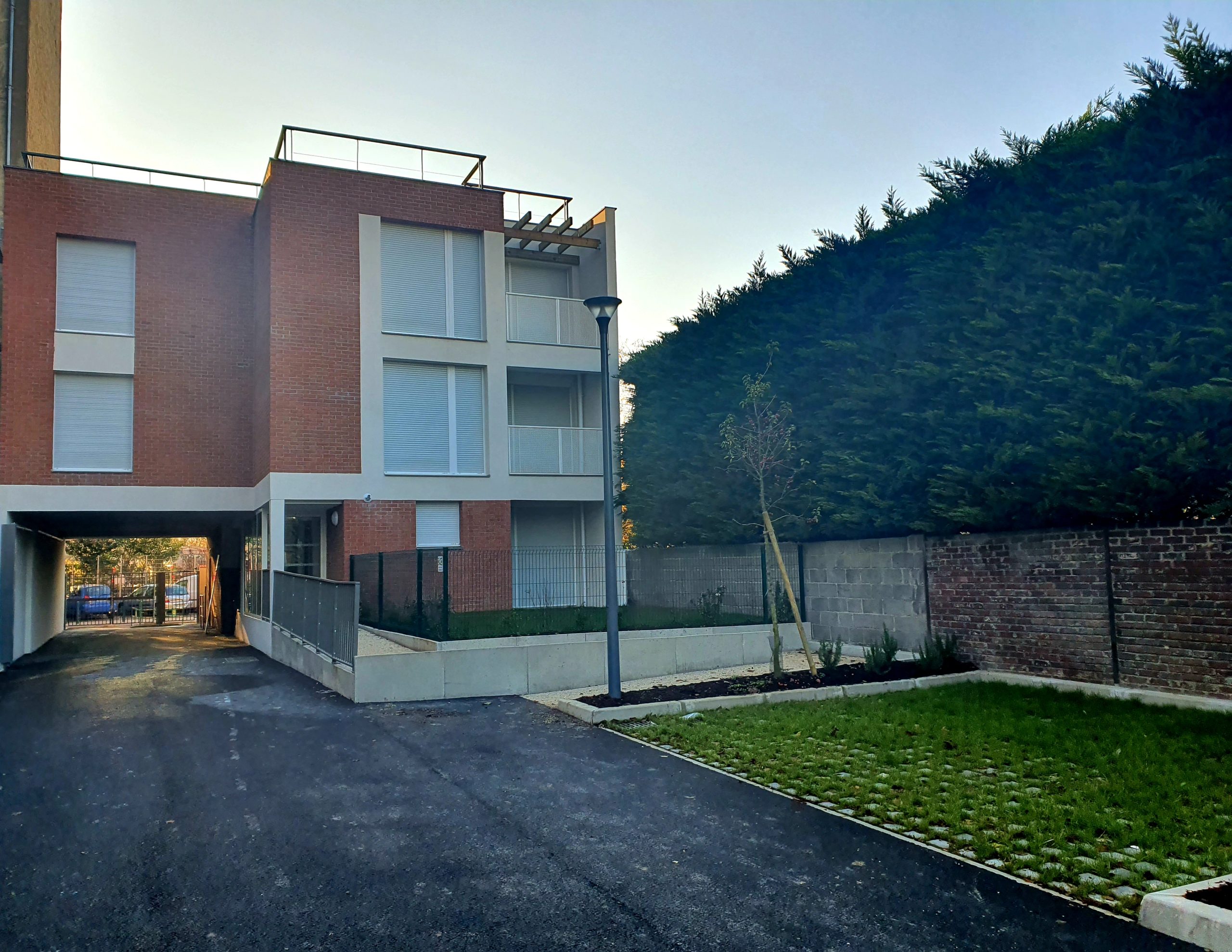 découvrez notre large sélection de carrelage à gennevilliers : faïence, grès cérame, carrelage mural et sol pour toutes vos envies de déco. conseils personnalisés et devis gratuit.