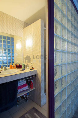 découvrez notre large sélection de carrelage à paris 75019, idéale pour sublimer vos espaces intérieurs et extérieurs. qualité, style et conseils personnalisés vous attendent pour réaliser vos projets de rénovation et de décoration.