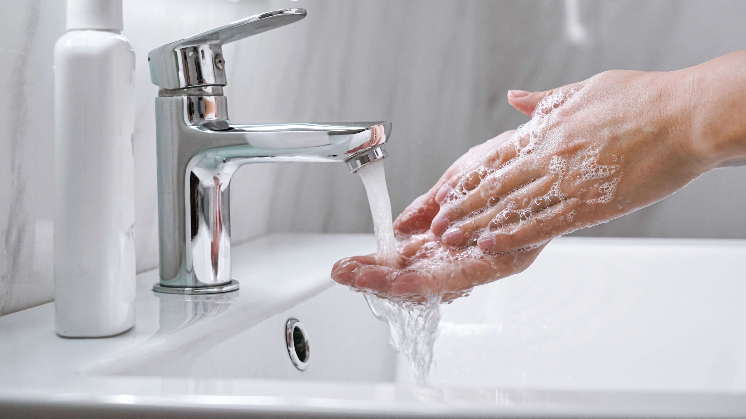 découvrez comment bien choisir votre évier et robinet à arcueil : conseils pratiques, critères essentiels et astuces pour trouver l'équipement idéal pour votre cuisine.