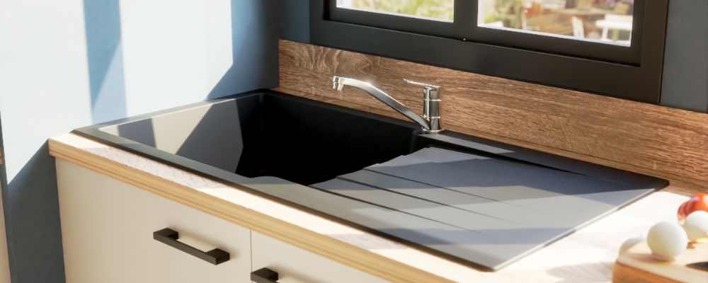 découvrez comment bien choisir votre évier et robinetterie de cuisine : conseils, astuces et critères essentiels pour allier design, praticité et durabilité dans votre espace culinaire.