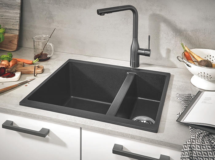 découvrez nos conseils pour bien choisir votre évier et robinetterie de cuisine : matériaux, formes, styles et astuces pour allier praticité et esthétique à votre espace culinaire.