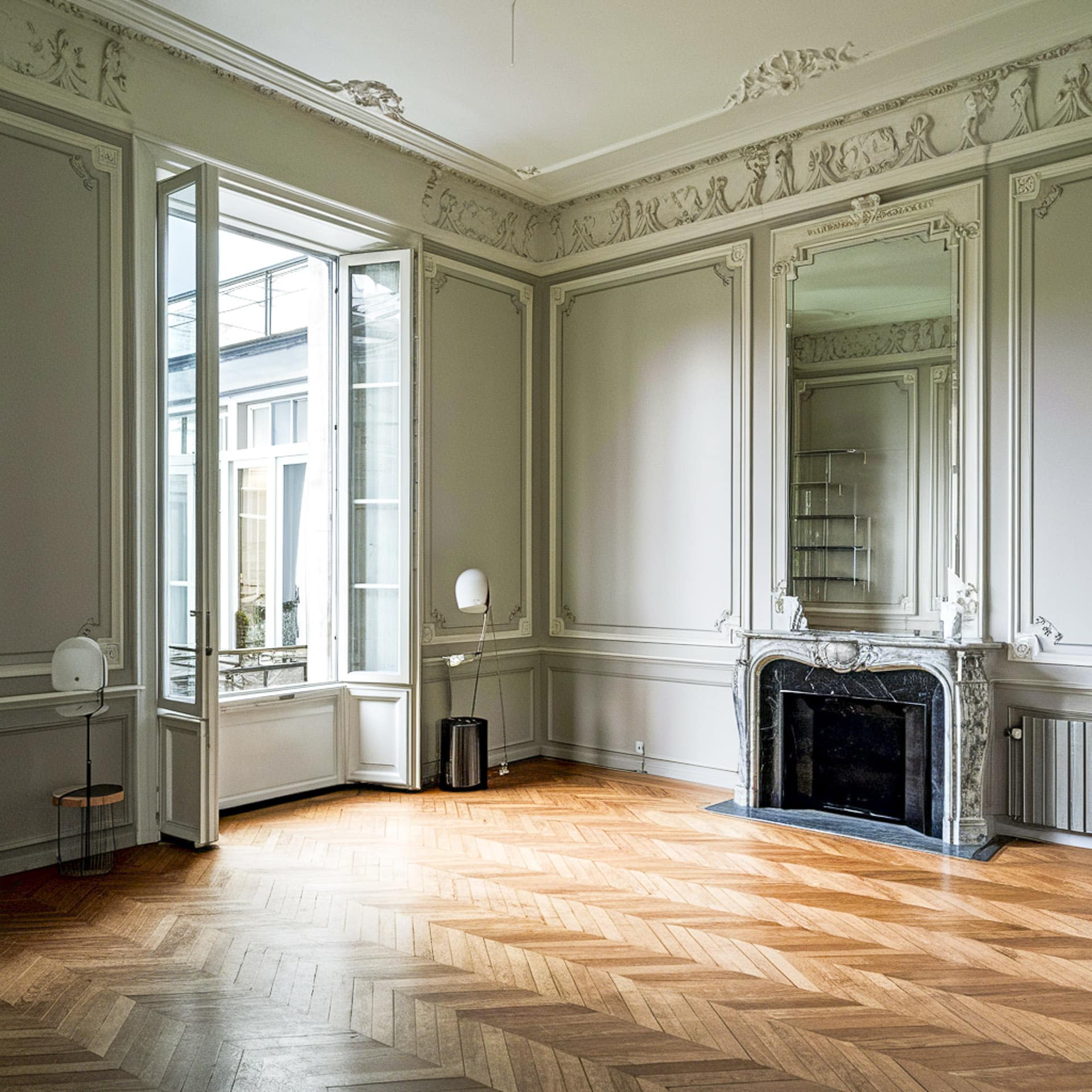découvrez le coût de rénovation d'un appartement haussmannien à paris : des astuces pour évaluer votre budget, les tendances actuelles et des conseils d'experts pour transformer votre espace tout en préservant son charme historique.