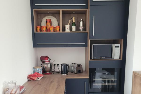 découvrez cuisine idéale à villiers-sur-marne : conception, rénovation et aménagement de cuisines sur-mesure pour un espace unique, fonctionnel et à votre image. conseils personnalisés et devis gratuit.