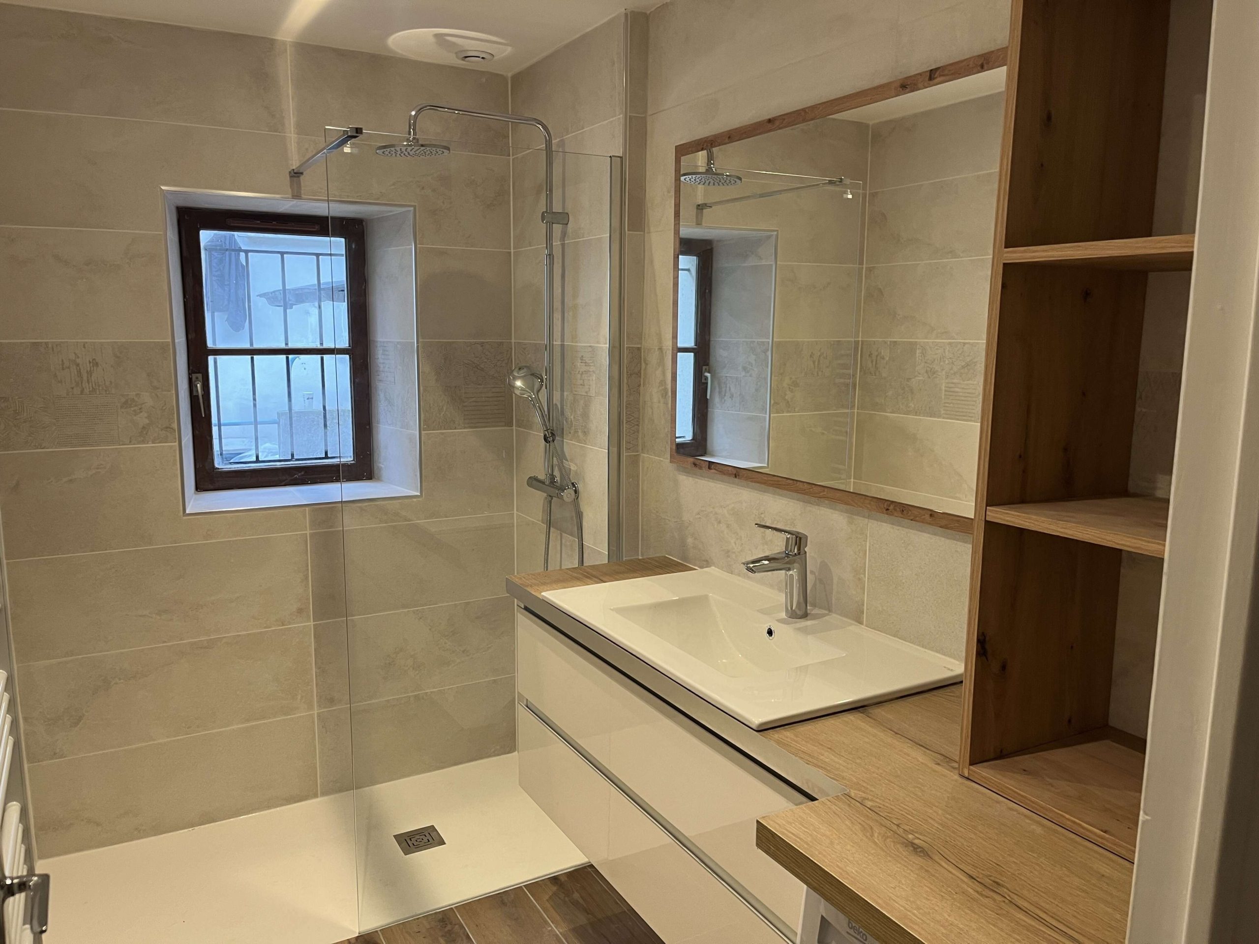 obtenez votre devis personnalisé pour la rénovation de salle de bain à clamart. profitez d'un service de qualité pour transformer votre espace avec style et fonctionnalité. contactez-nous dès maintenant !