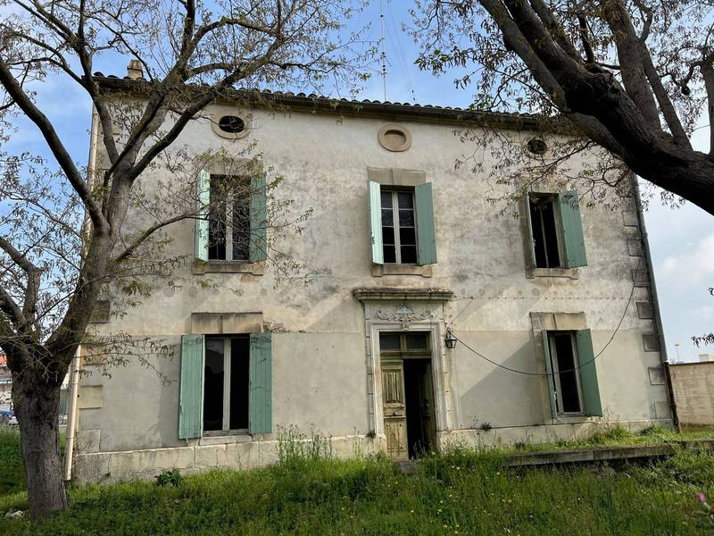 découvrez nos annonces de maisons à rénover dans le luberon : opportunités idéales pour créer la maison de vos rêves au cœur de la provence. investissement parfait pour amateurs de travaux et de charme authentique.