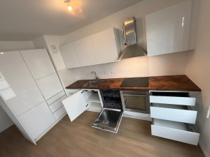 découvrez notre sélection de meubles de cuisine à nanterre : solutions sur-mesure, design moderne et matériaux de qualité pour aménager votre espace avec style et fonctionnalité.