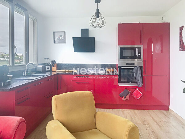 découvrez notre sélection de meubles de cuisine à villeneuve-le-roi : solutions sur mesure, designs modernes et qualité à prix attractif pour sublimer votre espace cuisine.