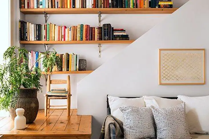 découvrez des astuces pratiques et des stratégies efficaces pour optimiser votre espace de vie, que ce soit à la maison ou au bureau. maximisez chaque mètre carré, alliez fonctionnalité et esthétique pour un environnement harmonieux et organisé.