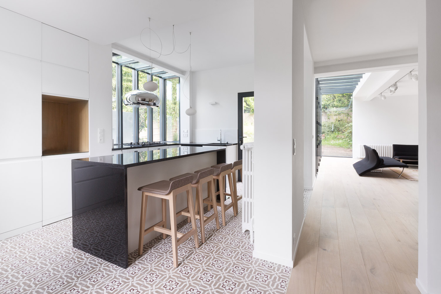 découvrez comment optimiser vos espaces à garches grâce à des solutions innovantes et personnalisées. améliorez l'agencement de votre intérieur pour créer un environnement fonctionnel et agréable.