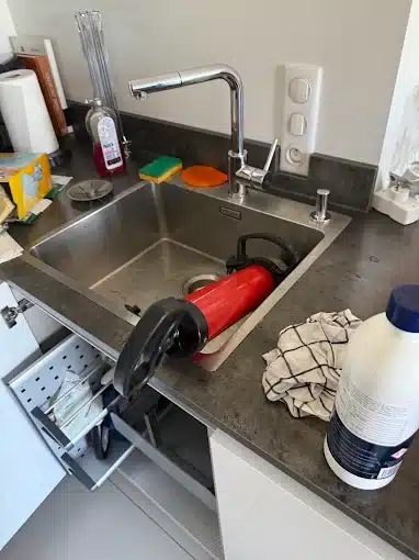 découvrez nos conseils d'experts en plomberie pour votre cuisine à paris 75012. améliorez le fonctionnement de vos installations, évitez les problèmes courants et apprenez à entretenir votre système de plomberie avec des astuces pratiques.