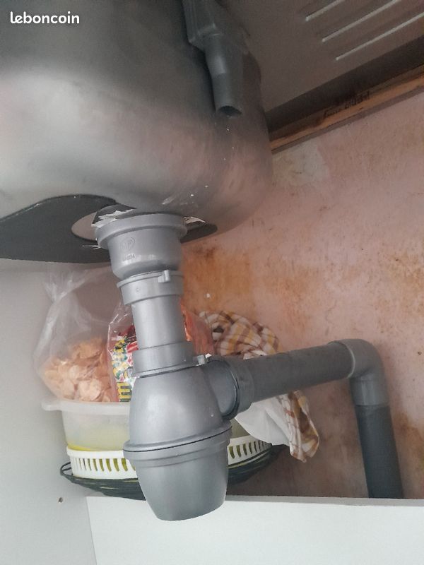 besoin d'un plombier pour votre cuisine à valenton ? profitez d'un service rapide, efficace et professionnel pour vos installations, réparations et dépannages de plomberie. obtenez un devis gratuit !