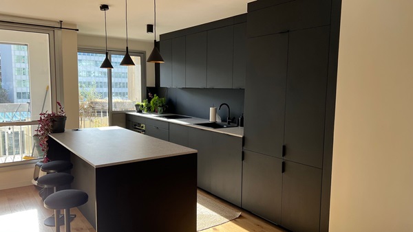 découvrez nos services de pose de cuisines sur mesure à paris 75002. profitez d'une expertise professionnelle pour transformer votre espace culinaire en un lieu fonctionnel et esthétique. contactez-nous pour un devis personnalisé !