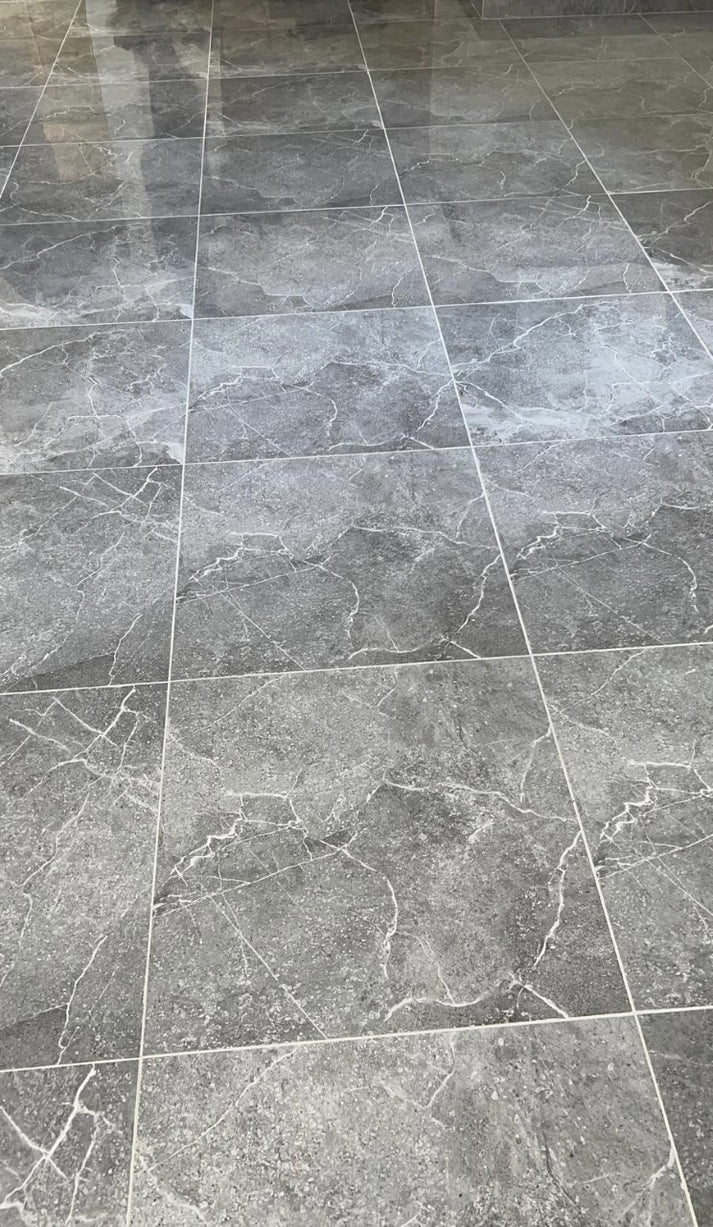 découvrez les prix au m2 du carrelage en fonction des matériaux, styles et types de pose. comparez les tarifs pour bien budgéter vos travaux et trouvez le carrelage adapté à votre projet.