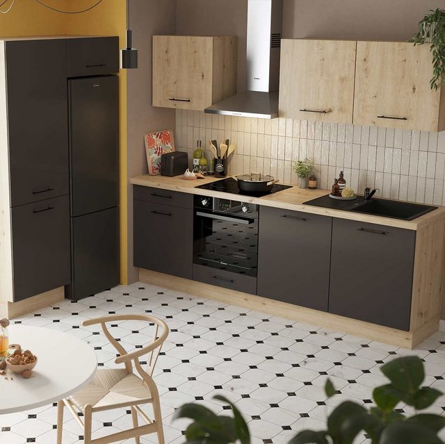 découvrez tout ce qu'il faut savoir sur le prix d'un cuisiniste : tarifs, facteurs qui influencent le coût, conseils pour choisir le bon professionnel et estimer votre budget cuisine sur mesure.