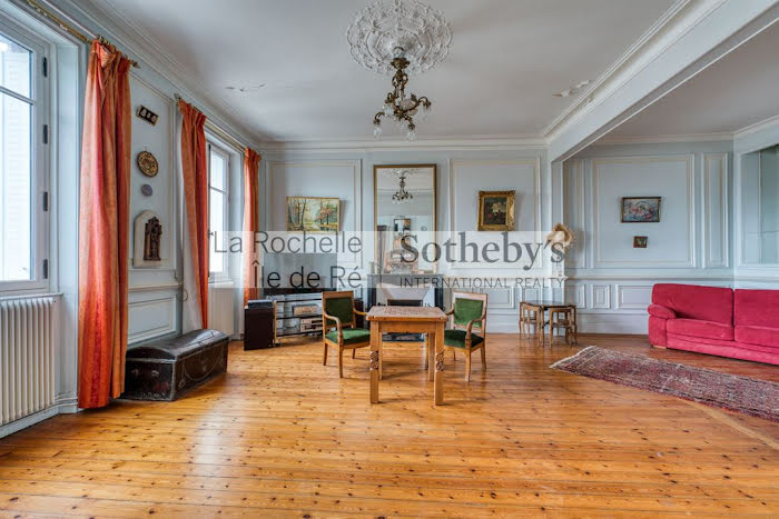 découvrez les services de rénovation d'appartement à périgny. transformez votre espace avec des experts en aménagement intérieur et un accompagnement sur mesure pour donner une nouvelle vie à votre appartement.