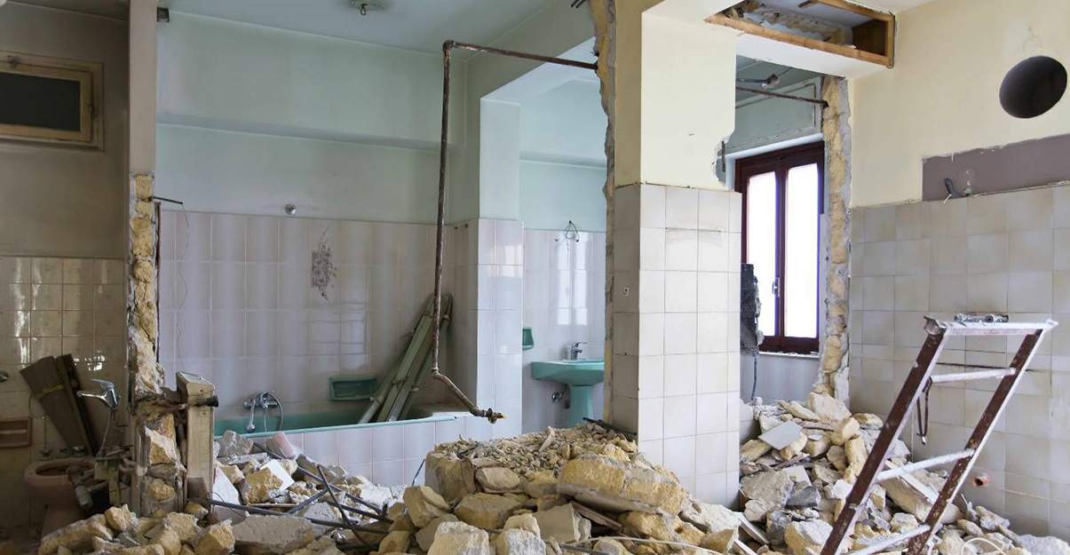 découvrez nos conseils et solutions pour réussir votre projet de rénovation : travaux, budget, idées déco, démarches et astuces pour transformer votre intérieur en toute simplicité.