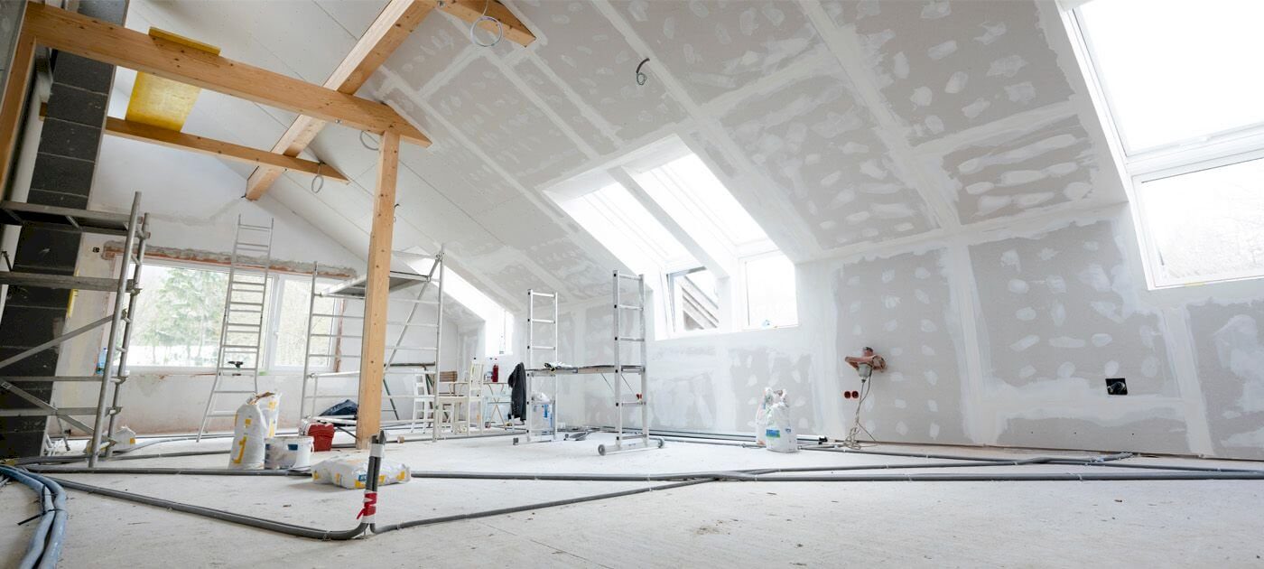 découvrez comment transformer votre espace de vie grâce à notre expertise en rénovation. que ce soit pour une remise à neuf, une extension ou des améliorations énergétiques, nous vous accompagnons à chaque étape de votre projet pour créer un intérieur qui vous ressemble.