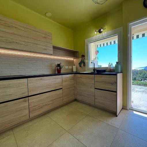 découvrez nos services de rénovation pour transformer votre espace en un lieu unique et moderne. que ce soit pour une remise à neuf, un agrandissement ou une décoration intérieure, notre équipe d'experts est à votre écoute pour réaliser vos projets avec passion et savoir-faire.