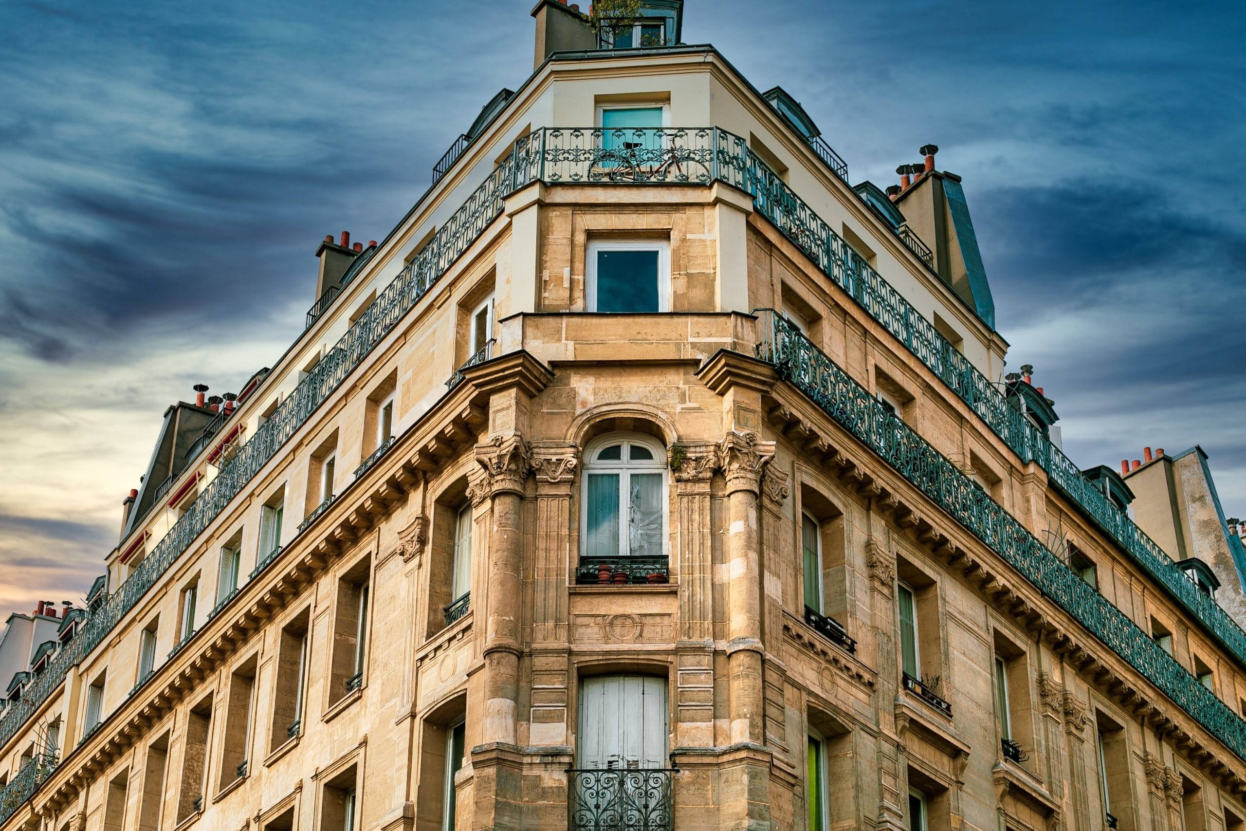 découvrez les tendances et les meilleures pratiques en matière de rénovation dans le 75010 en 2025. modernisez votre espace de vie avec des idées innovantes et des conseils d'experts pour transformer votre intérieur avec style et efficacité.