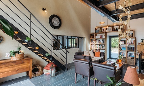 transformez votre appartement en un espace moderne et fonctionnel grâce à notre service de rénovation. profitez de conseils d'experts et d'un accompagnement sur mesure pour réaliser vos projets tout en valorisant votre bien.
