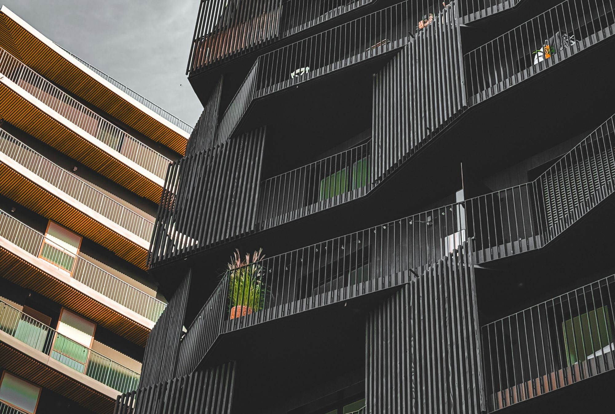 découvrez nos services de rénovation d'appartements à issy, alliant modernité et confort. transformez votre espace de vie avec des experts passionnés qui s'occupent de chaque détail, du design à la réalisation. contactez-nous dès aujourd'hui pour une consultation personnalisée et redonnez vie à votre appartement.