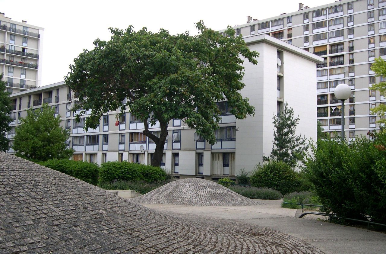 découvrez nos services de rénovation d'appartements à orly, alliant expertise et savoir-faire pour transformer votre espace de vie. que ce soit pour une remise à neuf complète ou des améliorations ciblées, notre équipe vous accompagne dans chaque étape de votre projet.