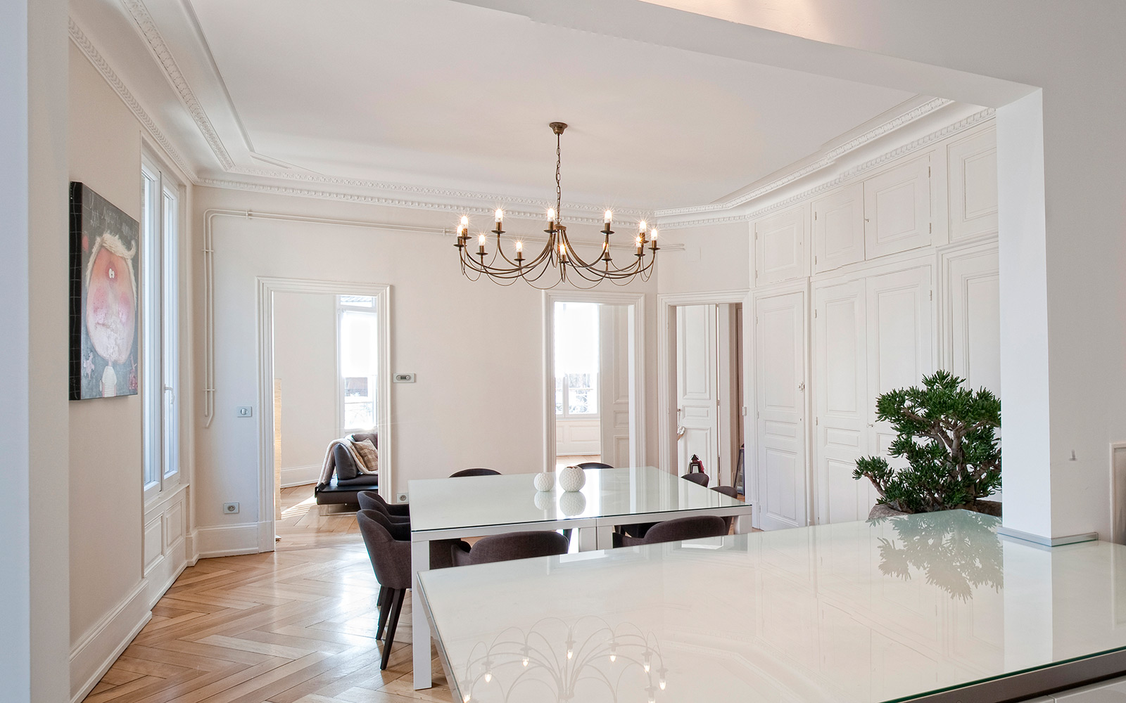 spécialiste de la rénovation d'appartement à paris, notre équipe transforme votre espace selon vos envies. devis gratuit, travaux sur mesure et accompagnement personnalisé.