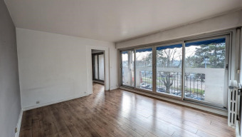 découvrez notre service de rénovation d'appartements à sucy-en-brie pour l'année 2025. transformez votre espace de vie avec des solutions modernes et personnalisées, alliant confort et esthétisme. contactez-nous pour un devis gratuit et commencez votre projet de rénovation dès aujourd'hui!