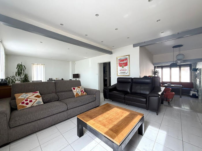 découvrez nos services de rénovation d'appartements à villecresnes. transformez votre espace de vie avec des professionnels expérimentés, des designs modernes et des matériaux de qualité. contactez-nous pour un devis personnalisé !