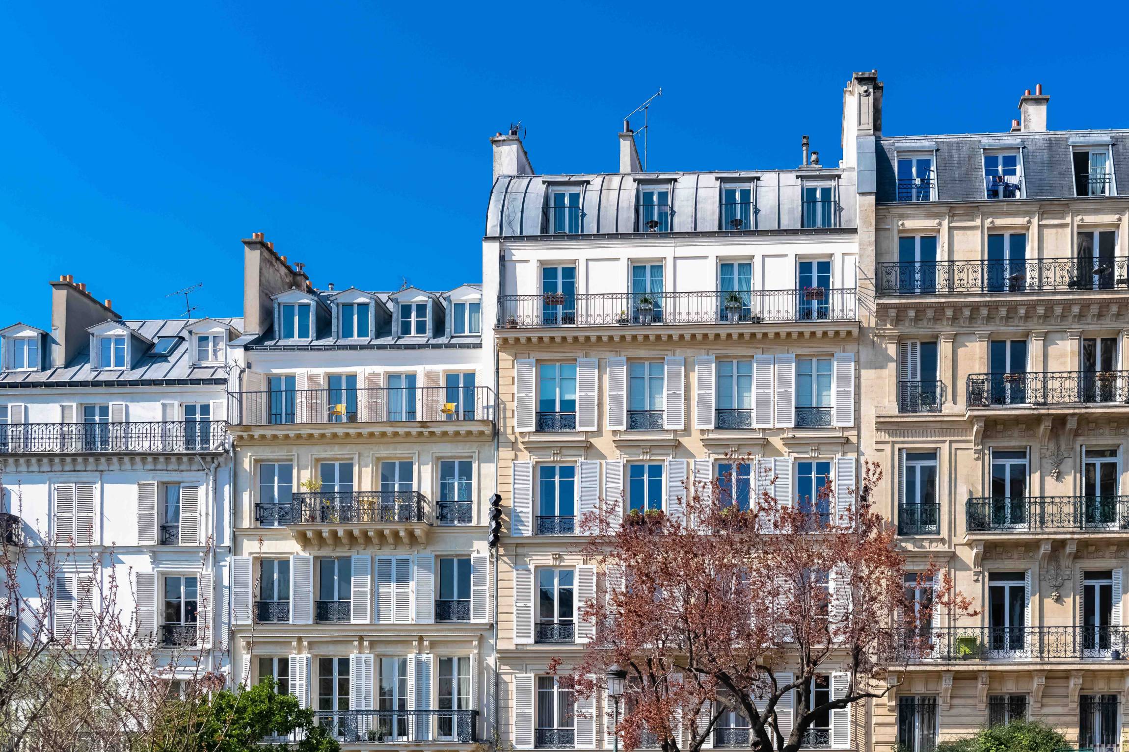 transformez votre espace de vie avec notre expertise en rénovation d'appartements à vincennes. que ce soit pour moderniser votre intérieur ou optimiser votre agencement, notre équipe vous accompagne dans chaque étape de votre projet pour un résultat à la hauteur de vos attentes.