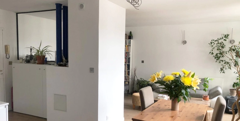 découvrez nos services de rénovation d'appartement à vitry, alliant expertise et qualité. transformez votre espace de vie avec des solutions personnalisées adaptées à vos besoins. contactez-nous pour un devis gratuit et redonnez vie à votre intérieur.