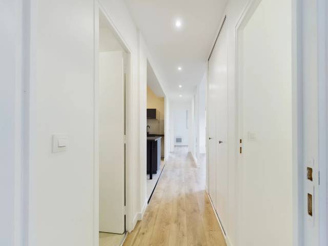 transformez votre appartement à vitry en 2025 avec notre service de rénovation sur mesure. profitez d'une expertise professionnelle pour moderniser votre espace de vie tout en préservant son charme. contactez-nous dès maintenant pour un devis gratuit et donnez vie à vos projets d'aménagement !