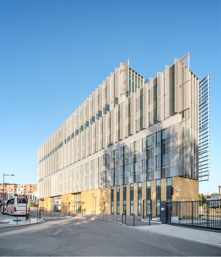 découvrez nos services de rénovation de bureaux à bois-colombes, adaptés à vos besoins pour un espace de travail moderne et fonctionnel. optimisez votre environnement professionnel avec nos solutions sur mesure.