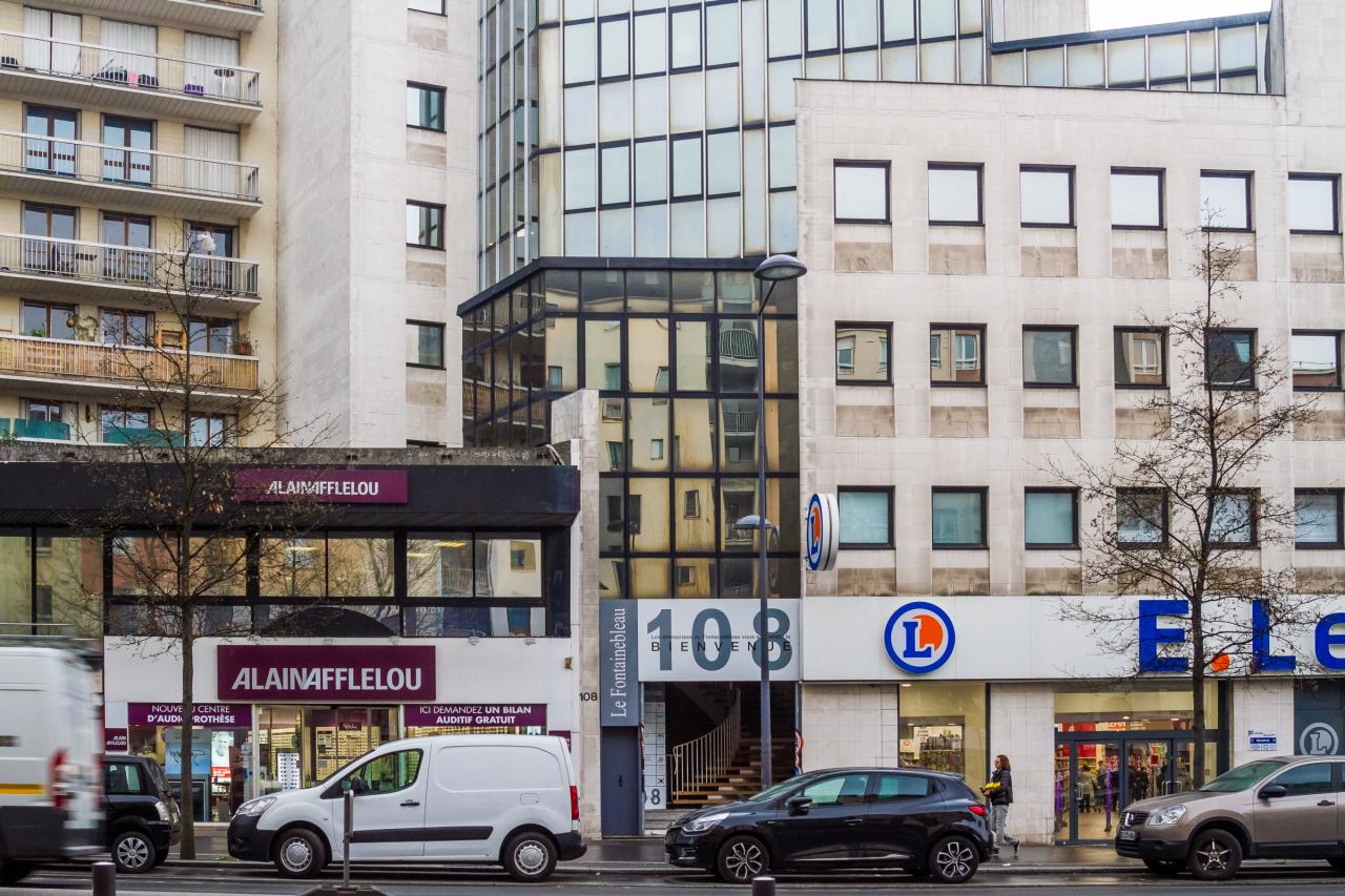 découvrez nos services de rénovation de bureaux à gentilly en 2025. transformez votre espace de travail avec des solutions modernes et adaptées à vos besoins. contactez-nous pour un devis gratuit et redonnez vie à votre environnement professionnel.