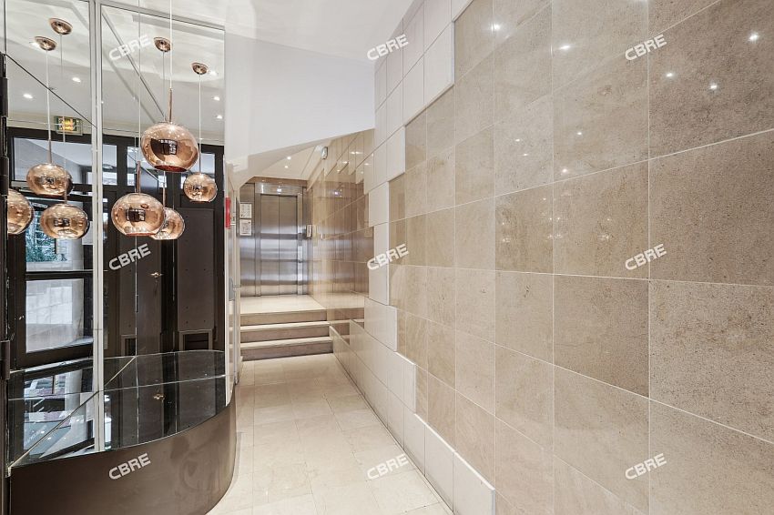 découvrez nos services de rénovation de bureaux modernes à neuilly, alliant design contemporain et fonctionnalité. transformez votre espace de travail pour stimuler la productivité et le bien-être de vos employés.