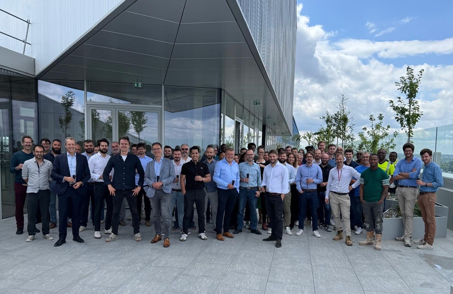 découvrez nos services de rénovation de bureaux à montrouge, alliant design moderne et fonctionnalité pour transformer votre espace de travail. optimisez votre environnement professionnel avec nos solutions personnalisées adaptées à vos besoins.