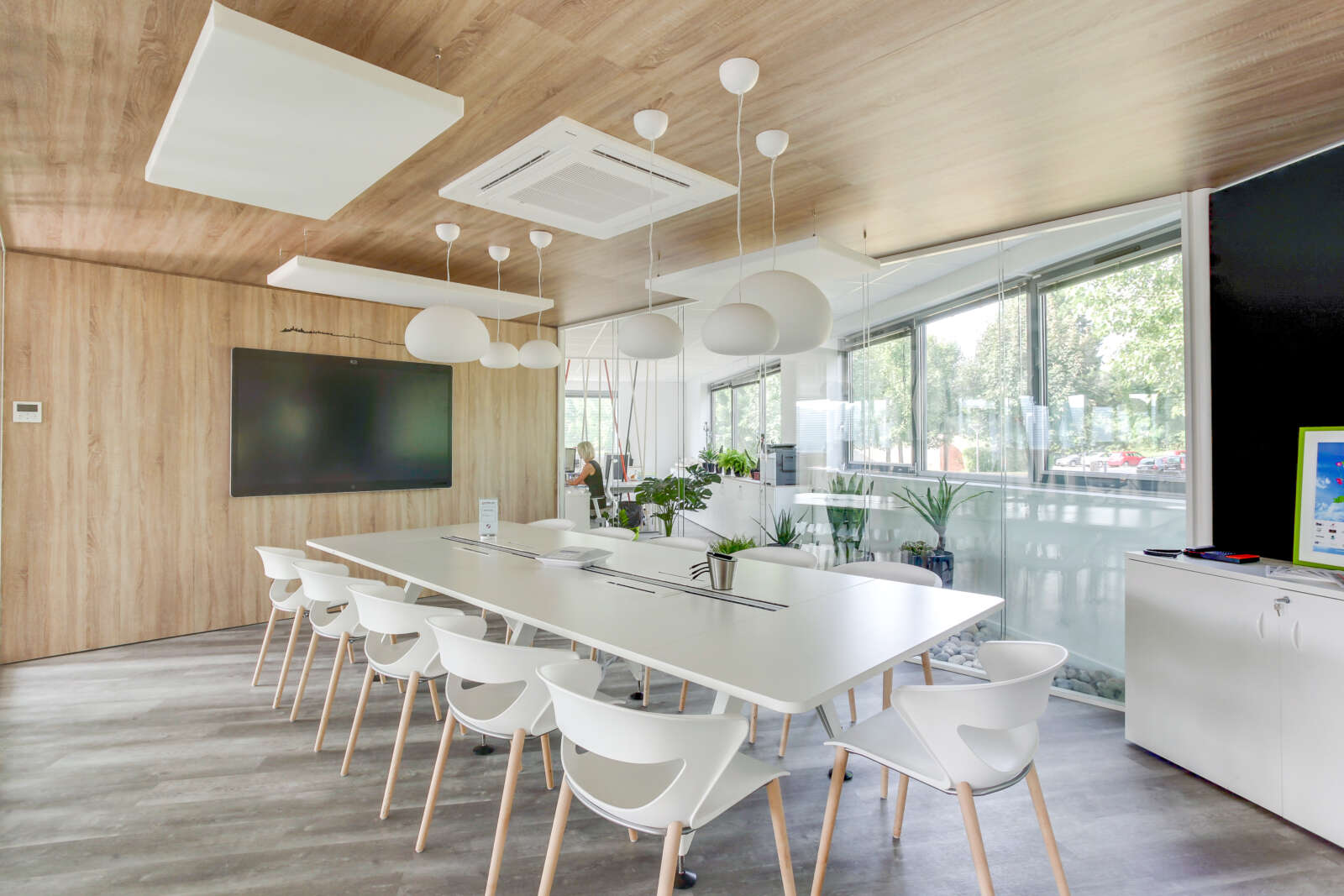 découvrez les dernières tendances en matière de rénovation de bureaux à paris pour 2025. transformez votre espace de travail en un lieu moderne et fonctionnel adapté aux nouvelles exigences professionnelles.