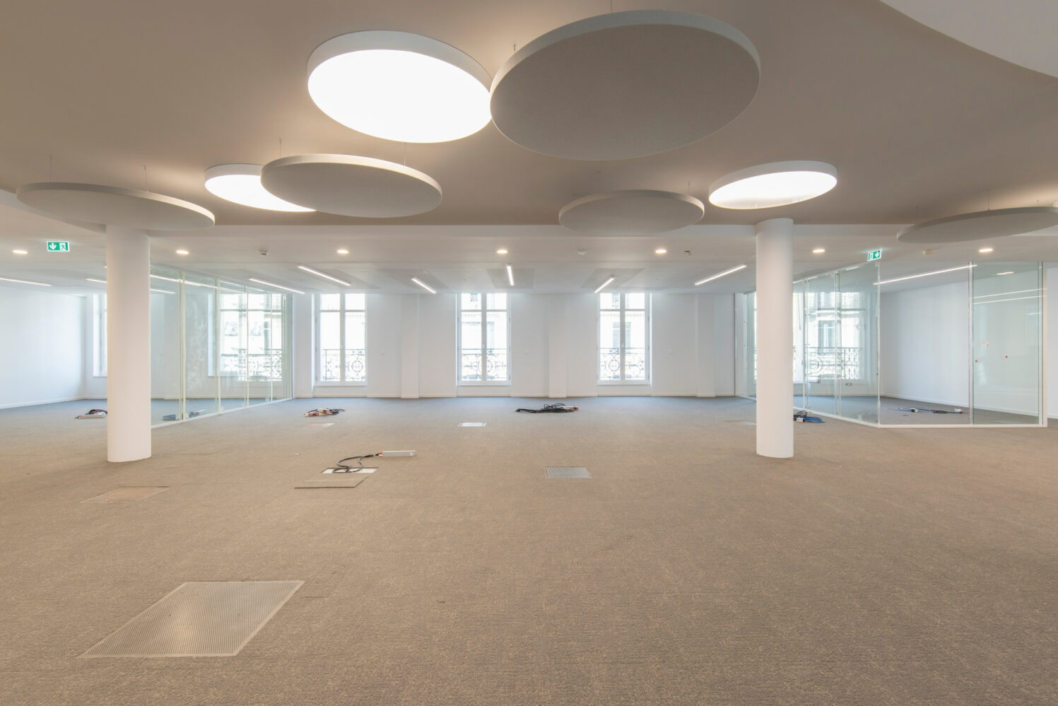 transformez vos espaces de travail avec notre service de rénovation de bureaux à paris 75009. en 2025, offrez à votre entreprise un environnement modernisé et fonctionnel, adapté à vos besoins. contactez-nous dès maintenant pour un devis personnalisé.