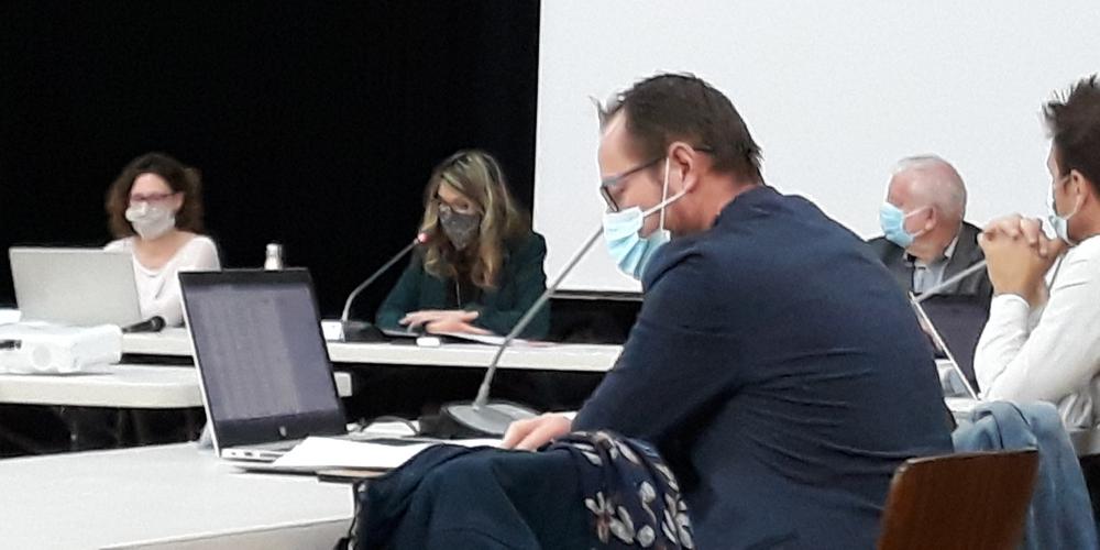 découvrez nos services de rénovation de bureaux à périgny en 2025. transformez votre espace de travail en un environnement moderne et fonctionnel, adapté aux besoins de votre entreprise. contactez-nous pour un devis personnalisé.