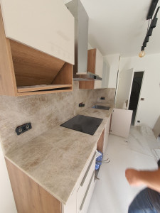rénovation de cuisine à fontenay : conception sur mesure, matériaux de qualité, pose par artisans certifiés. devis gratuit et délais rapides. contactez-nous !