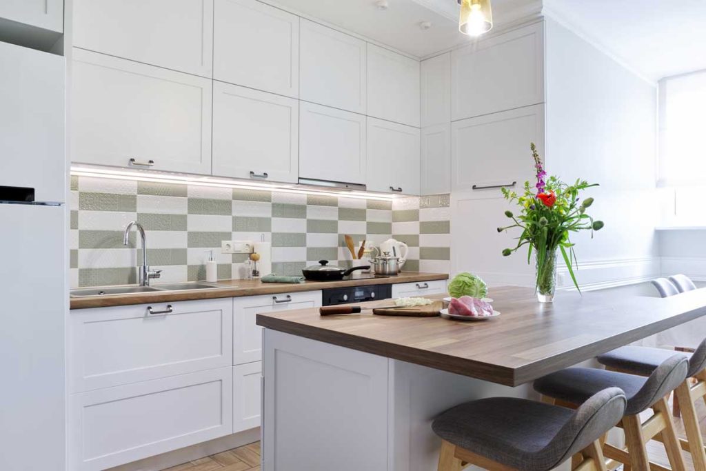 envie d'une cuisine moderne à fresnes en 2025 ? découvrez nos services de rénovation : conception sur-mesure, matériaux de qualité et accompagnement personnalisé pour transformer votre espace culinaire.