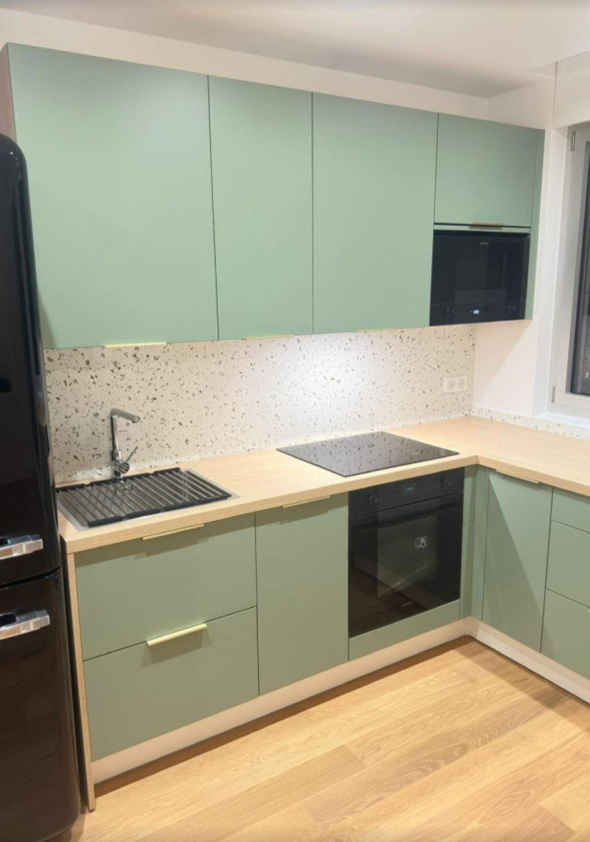 confiez la rénovation de votre cuisine à garches à des experts. modernisez votre espace avec des solutions sur-mesure, du design aux finitions. découvrez nos services pour une cuisine fonctionnelle et élégante à garches.