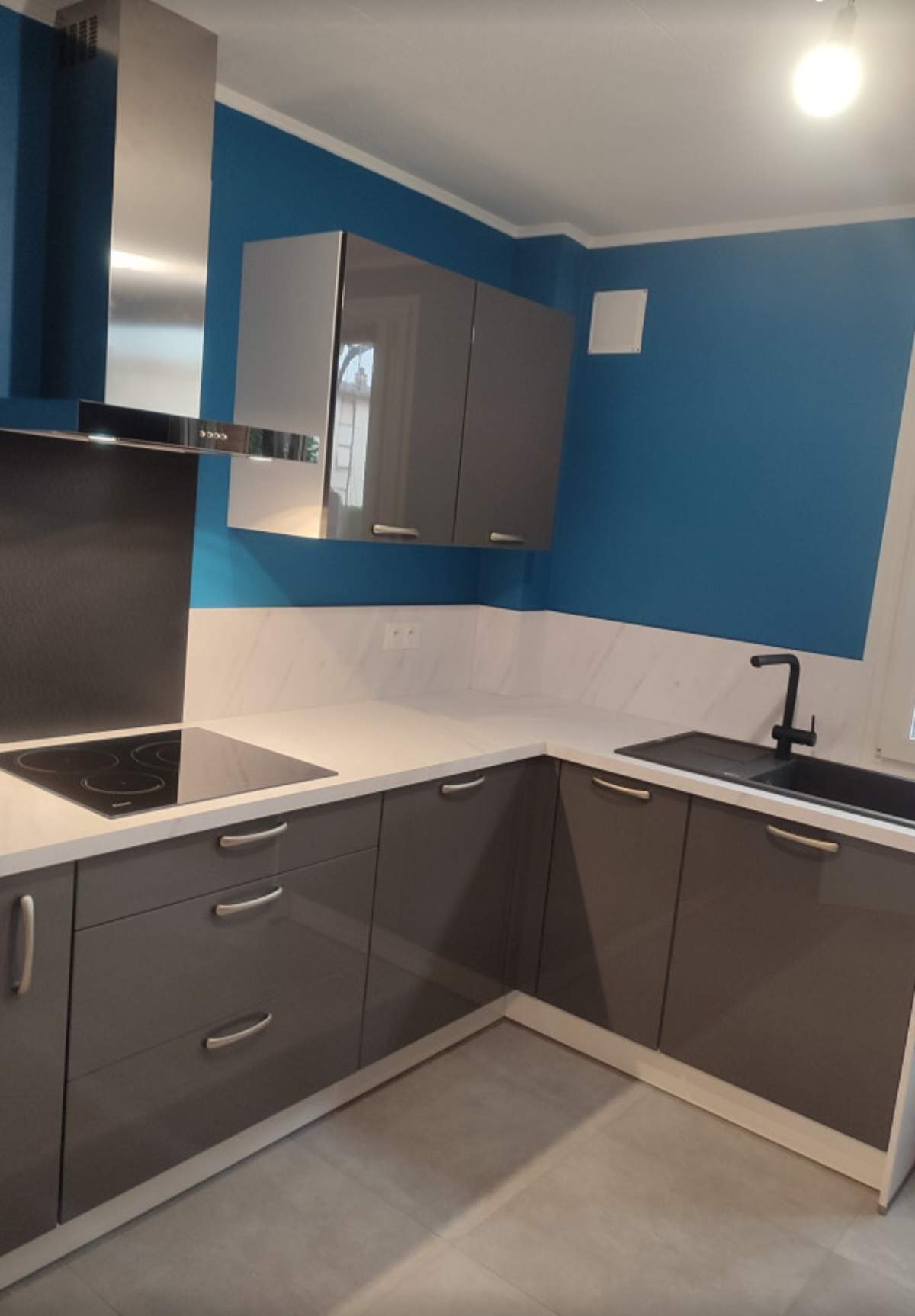 vous cherchez à rénover votre cuisine à garches ? découvrez nos prestations sur-mesure, des conseils personnalisés et un accompagnement professionnel pour transformer votre espace en une cuisine moderne et fonctionnelle.