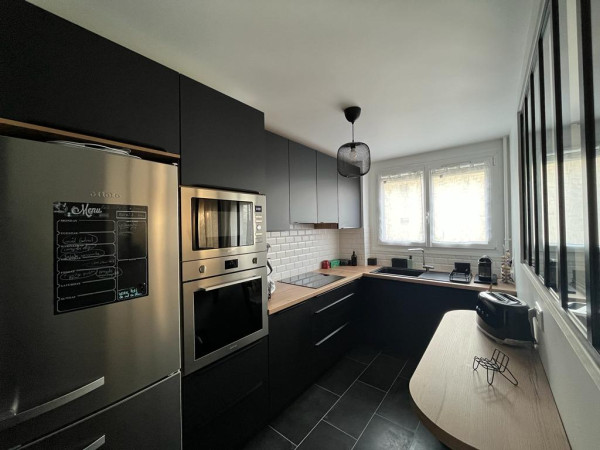 découvrez nos services de rénovation de cuisine à maisons-alfort en 2025 : modernisez votre espace avec des solutions sur mesure, matériaux de qualité et accompagnement personnalisé pour un résultat à la hauteur de vos attentes.